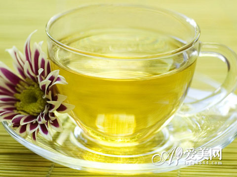 绿豆菊花茶（图片来源于爱美网）
