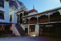 西藏山南多吉扎寺