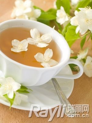 蜂蜜茉莉花茶（图片来源于瑞丽网）