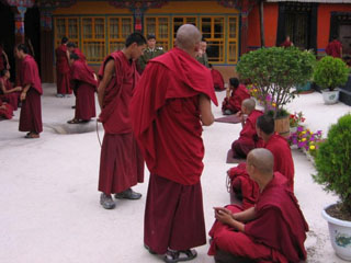 西藏拉萨策满林